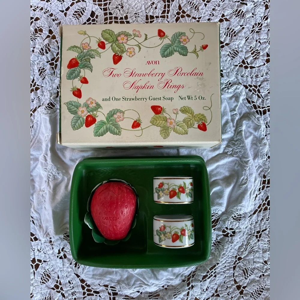 1978 Avon Strawberry Porcelain Napkin Rings and Decorative Soap